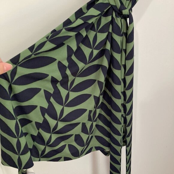 ANN TAYLOR 3/4 Sleeve Geometric BLACK Green WRAP DRESS-V-NECK -KNEE LENGTH Sz 8 - Picture 9 of 11